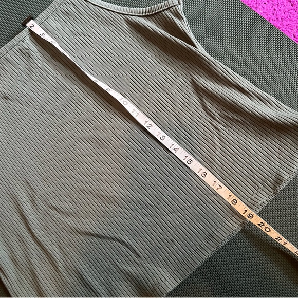 Old Navy High Neck Tank - Picture 6 of 6